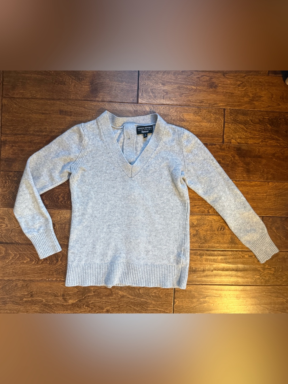 Banana Republic Light Gray V-Neck Sweater